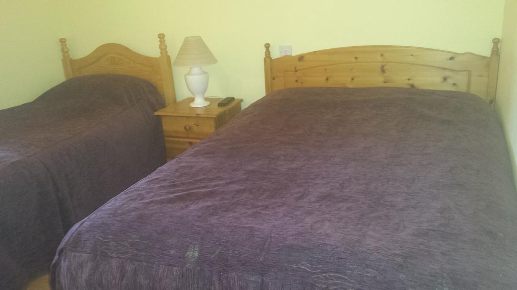 Goldendawn Guest House Citywest Quarto foto